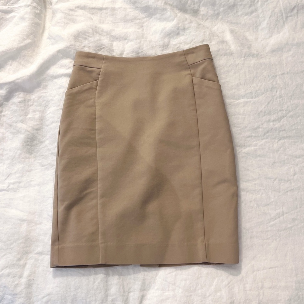 H&M Classic Tan Pencil Skirt